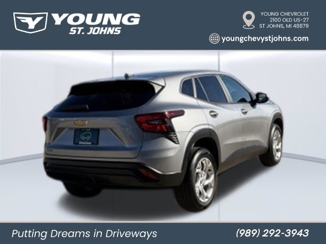 Certified 2024 Chevrolet Trax LS w/ LS Convenience Package FWD image 8