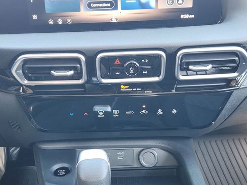 New 2026 Nissan Sentra SV image 14