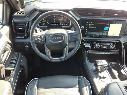 Used 2022 GMC Sierra 1500 AT4X AWD/4WD image 13