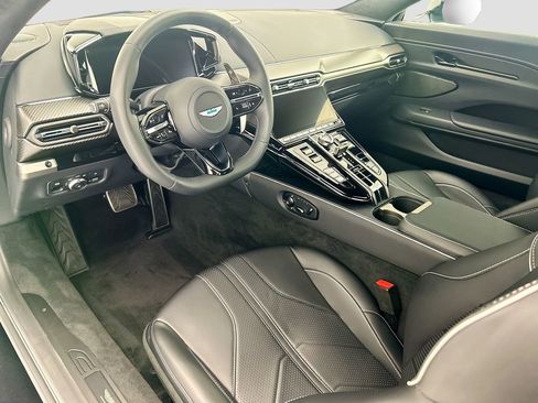 Used 2026 Aston Martin V8 Vantage Coupe RWD image 9