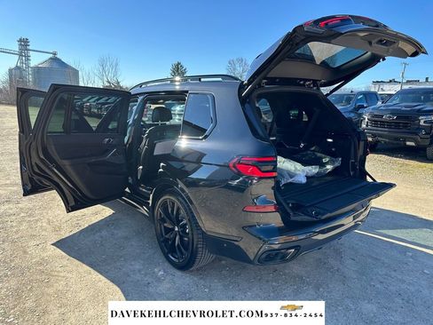 Used 2026 BMW X7 M60i image 35