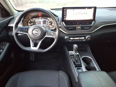 Used 2025 Nissan Altima 2.5 SV w/ SV Special Edition Package AWD/4WD image 15