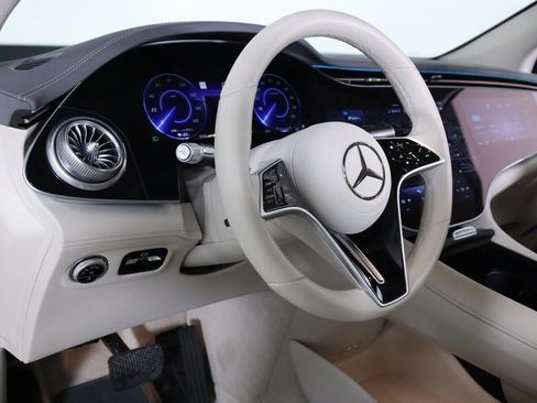 Used 2025 Mercedes-Benz EQS 450+ 4MATIC SUV image 30