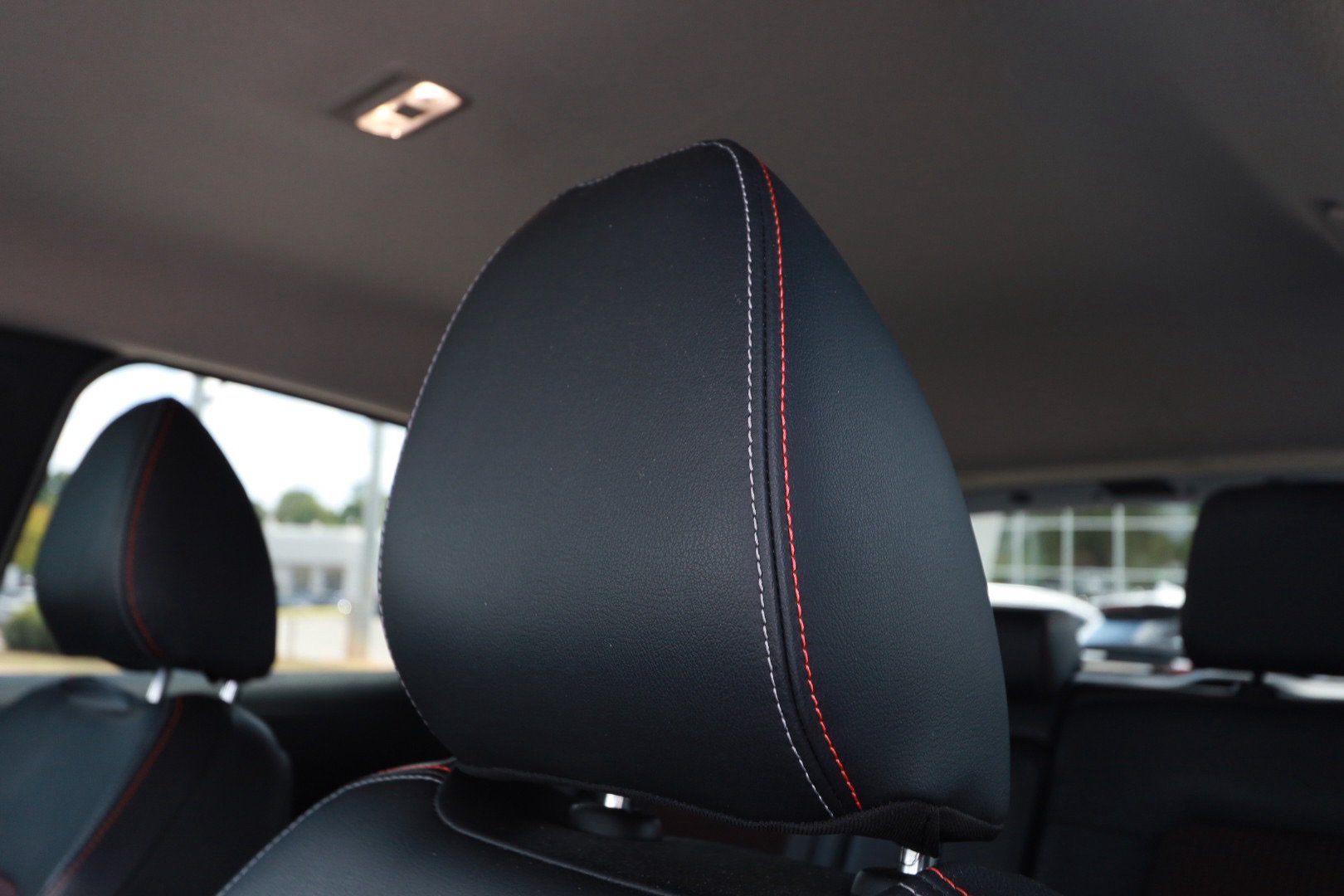 Used 2025 Nissan Kicks SR w/ Interior Electronics Package FWD image 20