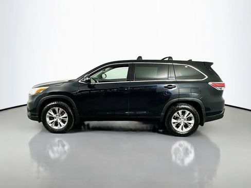 Used 2015 Toyota Highlander Plus image 4