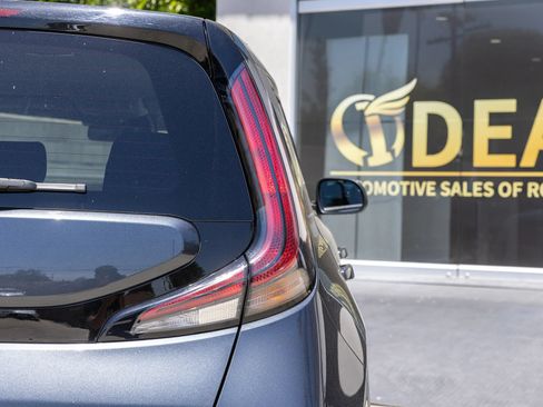 Used 2025 Kia Soul LX w/ LX Technology Package FWD image 13