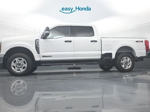 Used 2025 Ford F250 XLT AWD/4WD image 27