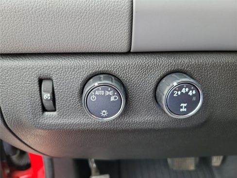 Used 2019 Chevrolet Colorado W/T w/ WT Convenience Package AWD/4WD image 20