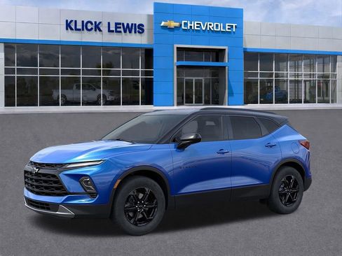 New 2026 Chevrolet Blazer LT FWD image 2