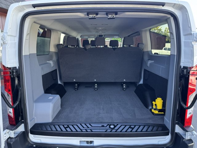 Used 2018 Ford Transit 150 XL RWD image 19