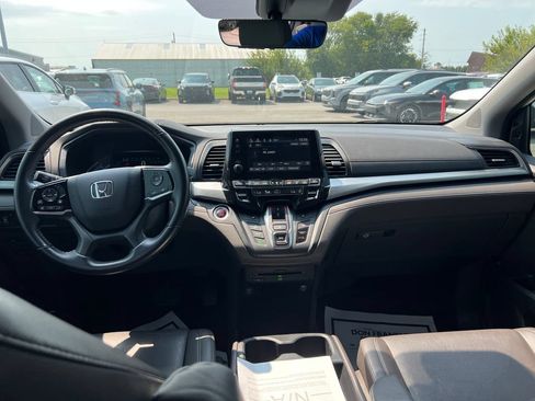 Used 2019 Honda Odyssey Touring image 15