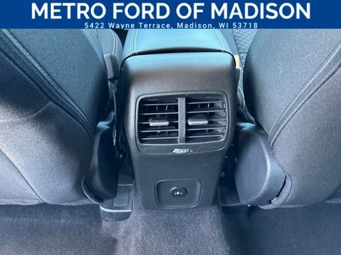 Used 2024 Ford Escape Active AWD/4WD image 14