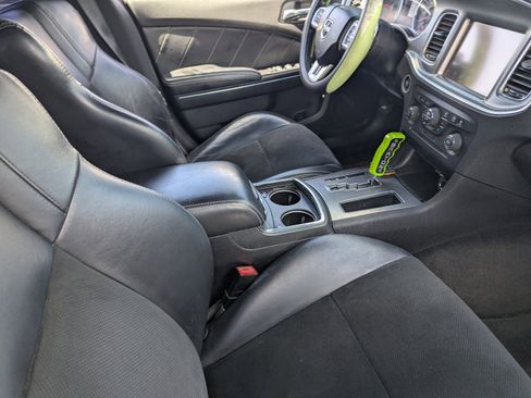 Used 2012 Dodge Charger R/T RWD image 11