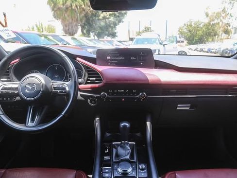Used 2024 MAZDA MAZDA3 Hatchback w/Premium Plus Pkg AWD/4WD image 13