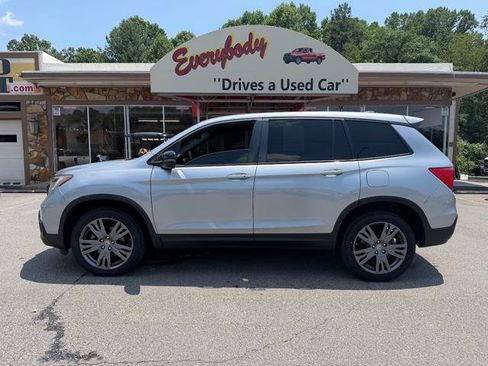 Used 2020 Honda Passport EX-L image 2