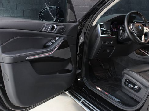 Used 2019 BMW X7 xDrive40i w/ Premium Package image 20