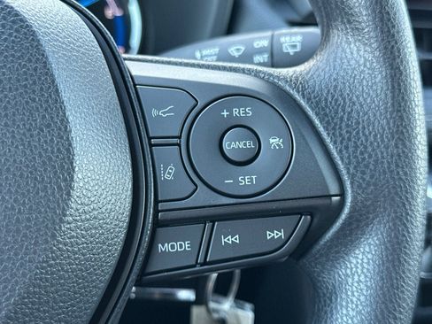 New 2025 Toyota RAV4 LE image 28