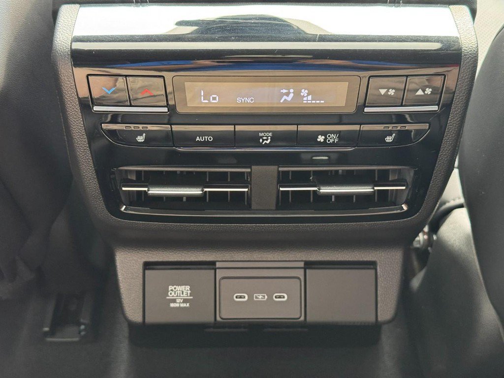 Certified 2026 Acura MDX w/ Advance Package AWD/4WD image 14