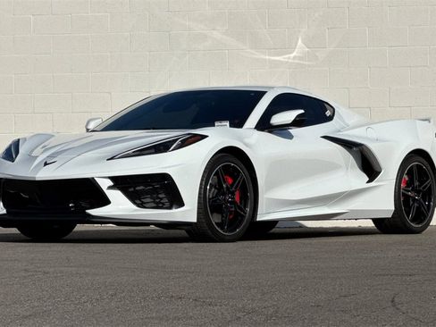 Used 2023 Chevrolet Corvette Stingray Coupe w/ Z51 Performance Package image 9