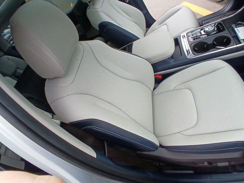New 2026 Kia Carnival SX Prestige FWD image 26