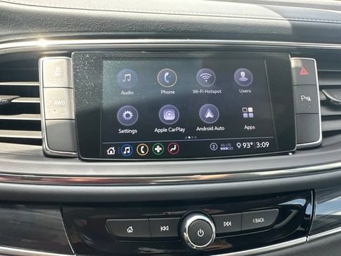 Used 2021 Buick Enclave Essence AWD/4WD image 26