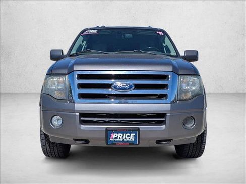 Used 2011 Ford Expedition EL Limited image 2