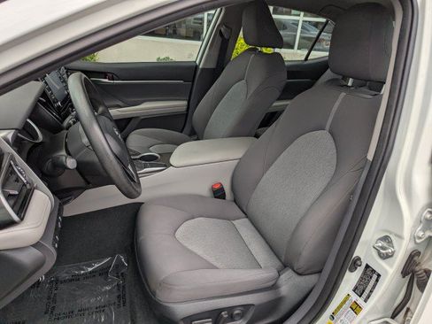 Used 2023 Toyota Camry LE FWD image 11
