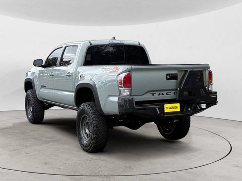 Used 2023 Toyota Tacoma TRD Off-Road AWD/4WD image 7
