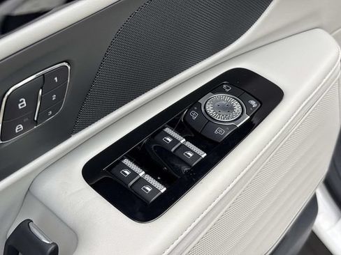 New 2026 Lincoln Nautilus Premier w/ Jet Appearance Package AWD/4WD image 20