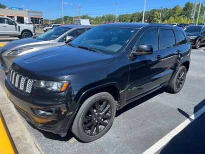 Used 2020 Jeep Grand Cherokee Altitude