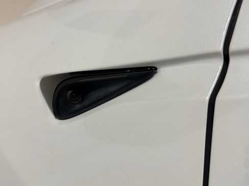 Used 2023 Tesla Model X Plaid AWD/4WD image 25