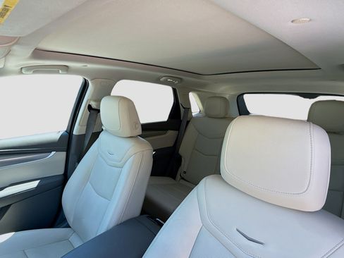 Used 2022 Cadillac XT5 Premium Luxury FWD image 26
