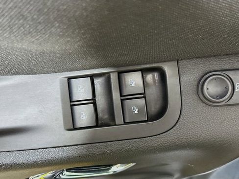 Used 2011 Chevrolet Camaro LT image 17