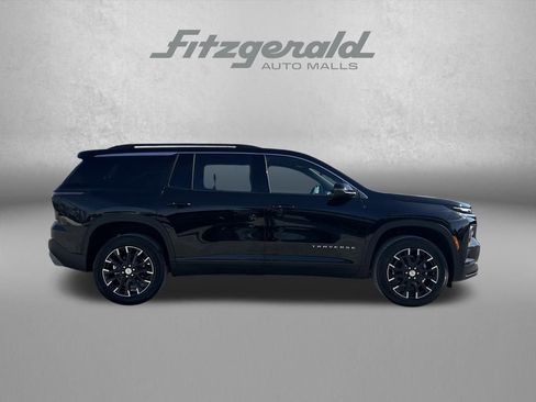 New 2026 Chevrolet Traverse LT w/ Sun and Wheel Package image 4