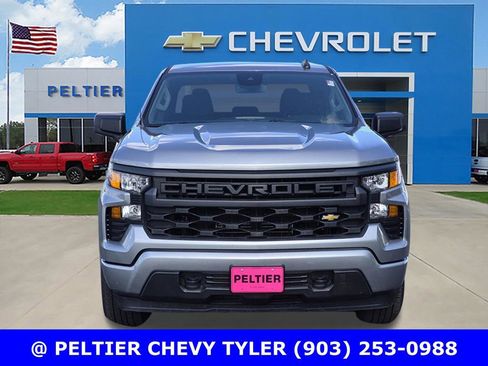 Used 2024 Chevrolet Silverado 1500 Custom RWD image 2