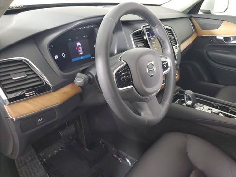 Certified 2024 Volvo XC90 B6 Plus w/ Protection Package Premier AWD/4WD image 24