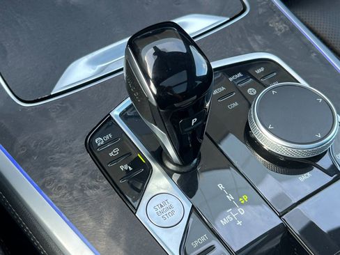 Used 2023 BMW X5 xDrive40i w/ Premium Package image 22