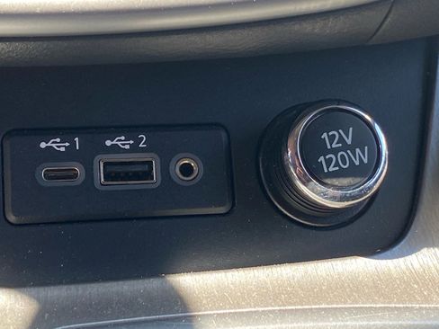 Used 2021 Nissan Murano S AWD/4WD image 13