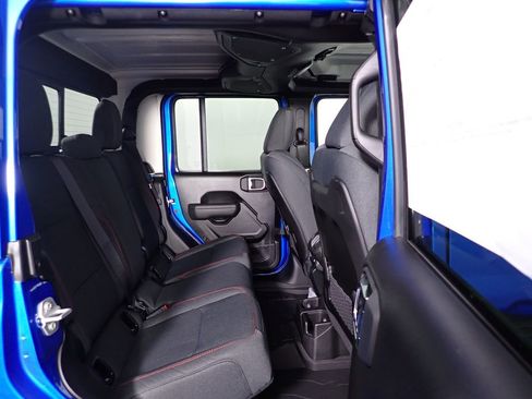 New 2026 Jeep Gladiator Rubicon w/ Steel Power Dome Hood Package AWD/4WD image 41