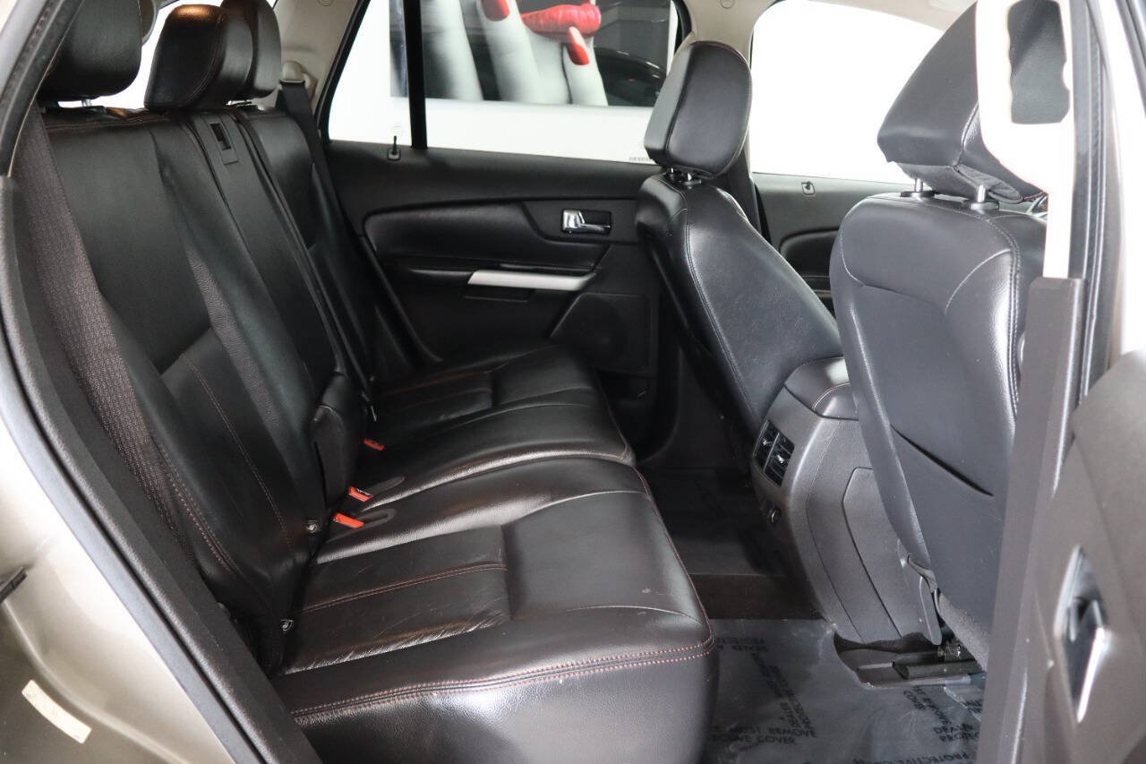 Used 2013 Ford Edge Limited FWD image 10