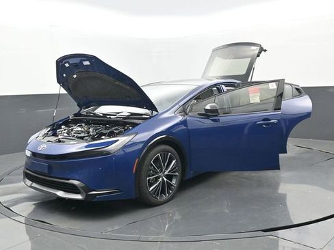 New 2026 Toyota Prius XLE image 23