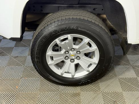 Used 2022 Chevrolet Colorado LT w/ Fleet Safety Package image 8