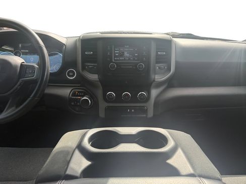 Used 2019 RAM 1500 Tradesman AWD/4WD image 11