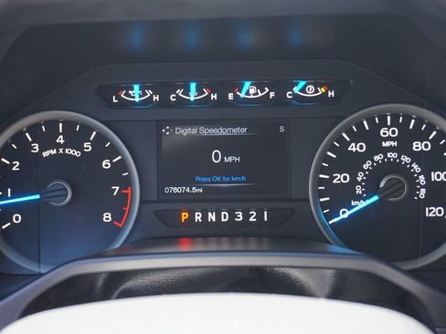 Used 2016 Ford F150 XLT w/ Equipment Group 301A Mid RWD image 27
