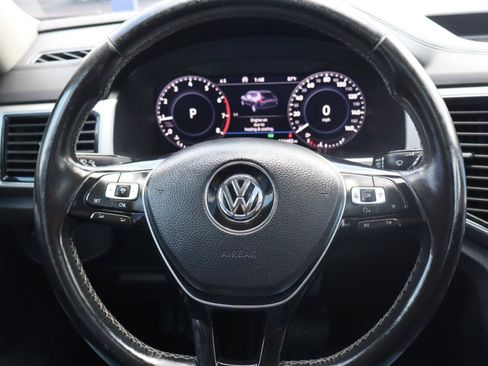 Used 2018 Volkswagen Atlas SEL Premium AWD/4WD image 25