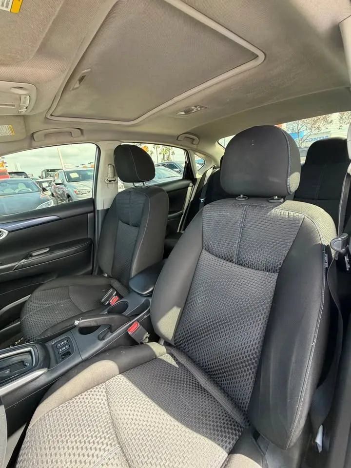 Used 2019 Nissan Sentra SR Turbo FWD image 8
