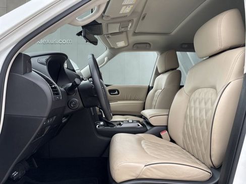 Used 2023 Nissan Armada Platinum w/ Captain's Chairs Package image 9