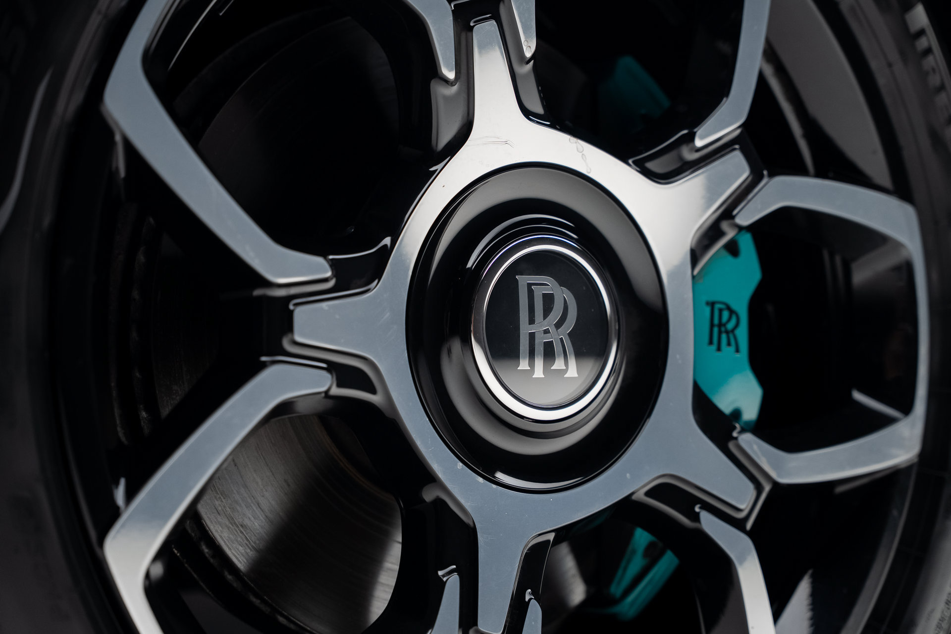 Used 2019 Rolls-Royce Cullinan AWD/4WD image 27