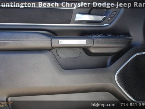 Used 2024 RAM 1500 Laramie image 9