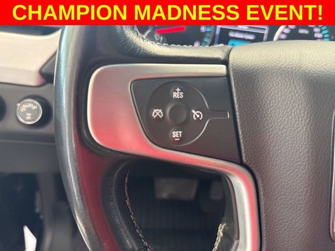 Used 2019 GMC Yukon SLE w/ SLE Value Package image 13